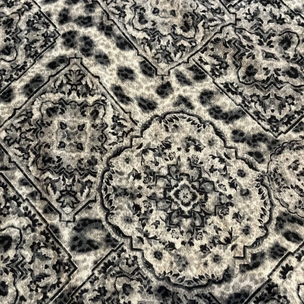 Ruby Rd. 2X pullover top - Picture 3 of 4